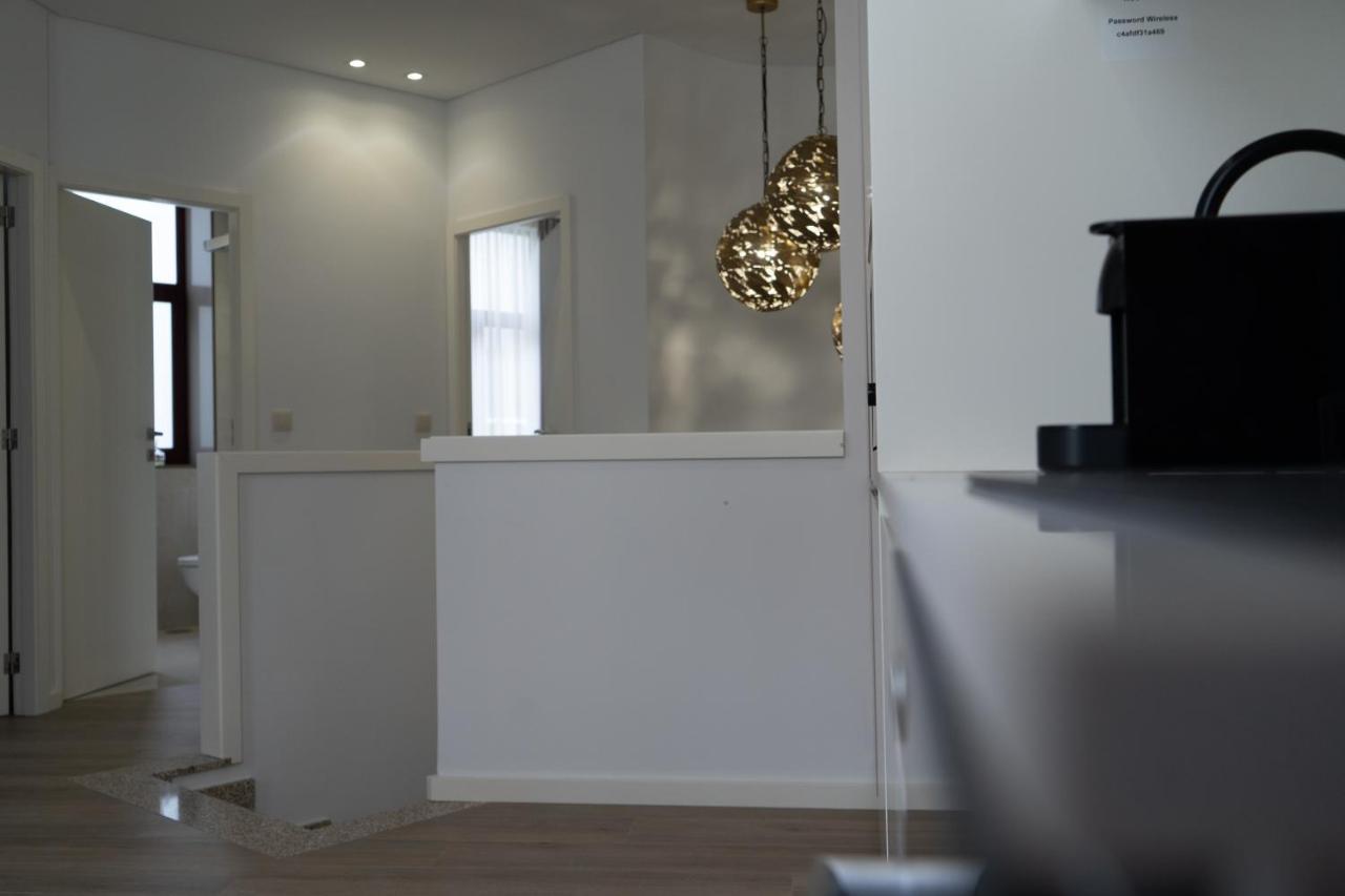 Ferienwohnung Alma Invicta Almada Porto Exterior foto