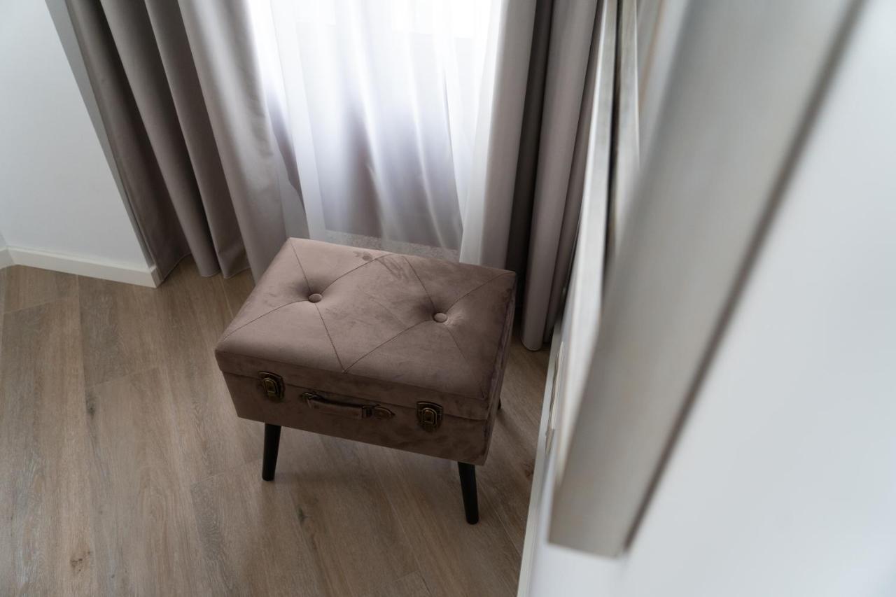 Ferienwohnung Alma Invicta Almada Porto Exterior foto