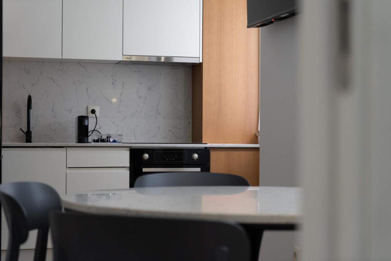 Ferienwohnung Alma Invicta Almada Porto Exterior foto