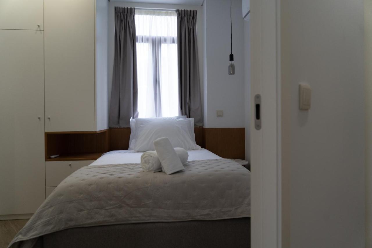 Ferienwohnung Alma Invicta Almada Porto Exterior foto